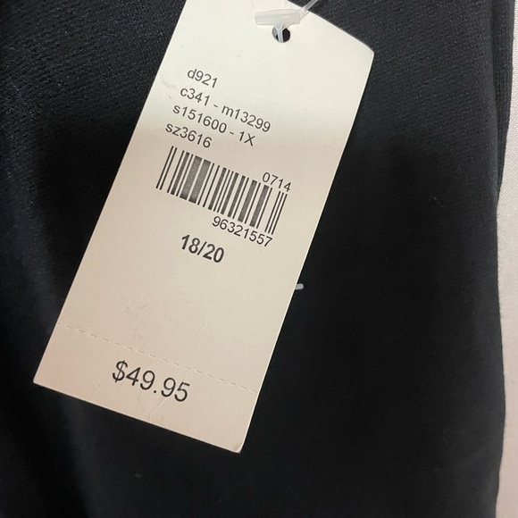 NWT lane Bryant top - Picture 4 of 6